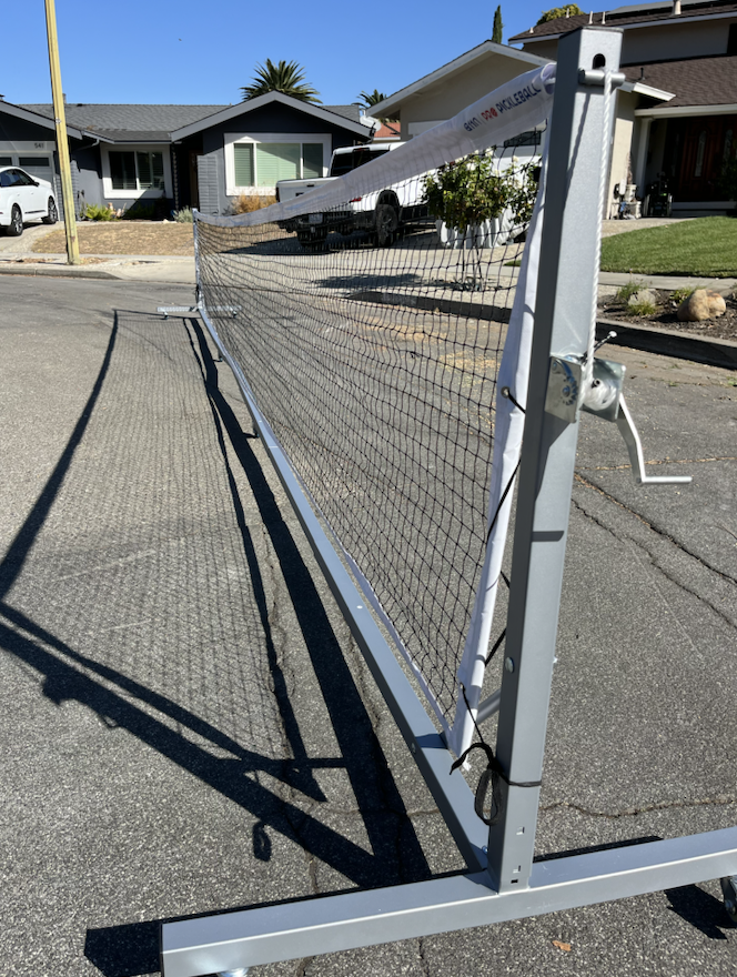 picture of portable pickleball net.