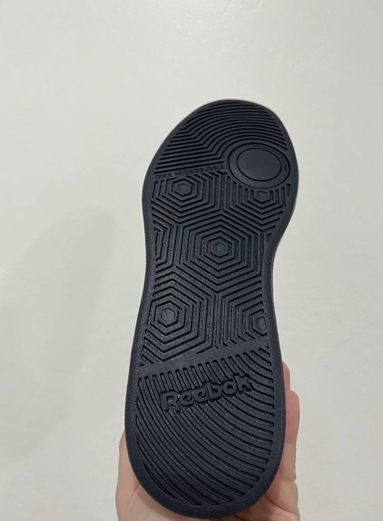 Picture of the grip of Reebok Men's pickleball shoes