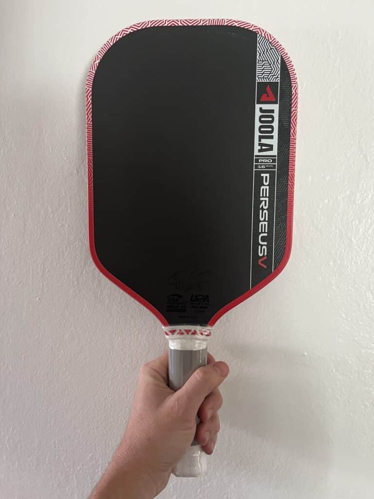 Picture of the front of the Joola Pro V Perseus pickleball paddle.