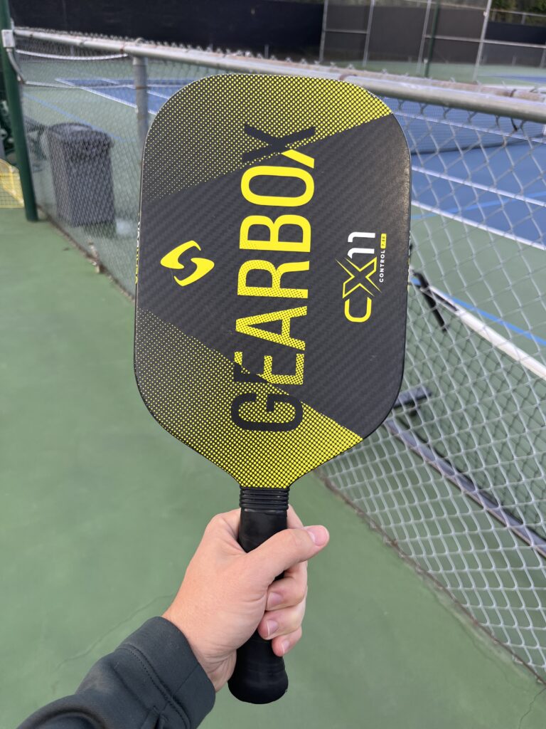 Picture of the Gearbox CX11 pickleball paddle.