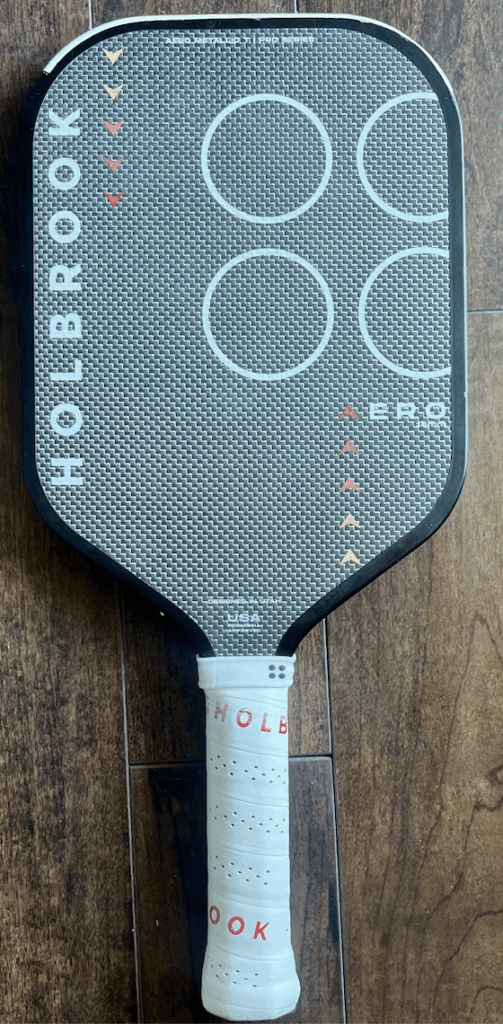 Picture of the Aero T Metallic pickleball paddle.