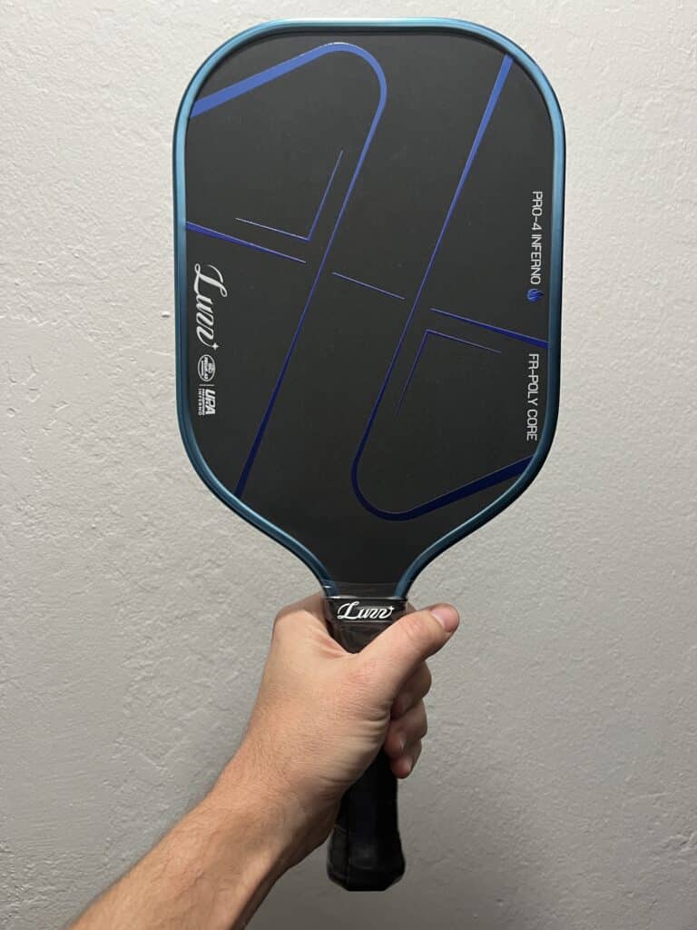 Picture of Luzz Inferno pickleball paddle.